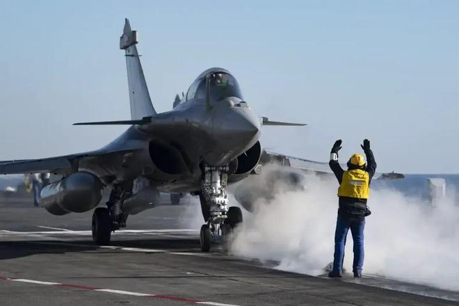 球速体育官网印巴空战0：5歼-10CE完胜中工一战封神(图1)