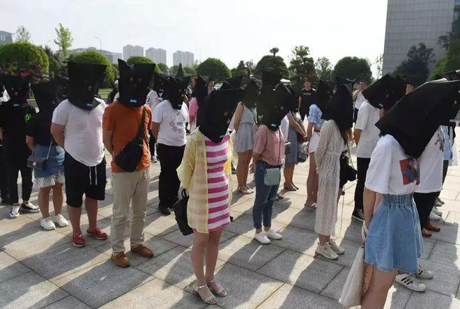 球速体育平台【江湖】从驻马店、到安溪“十亿群众九亿骗另有一亿在熬炼”(图3)