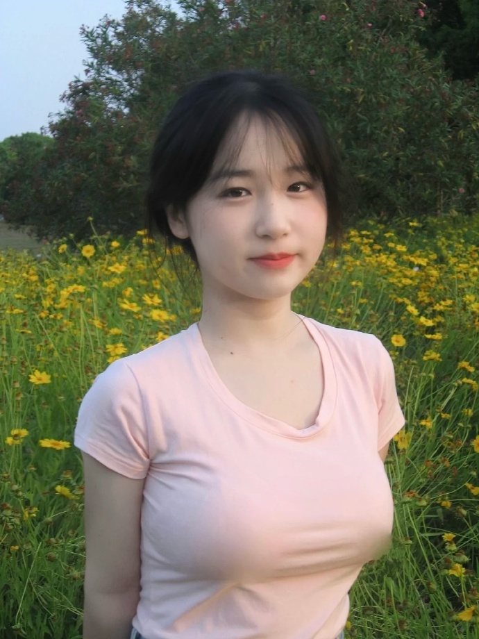 妈妈肚子里满是爷爷的种V(图1)